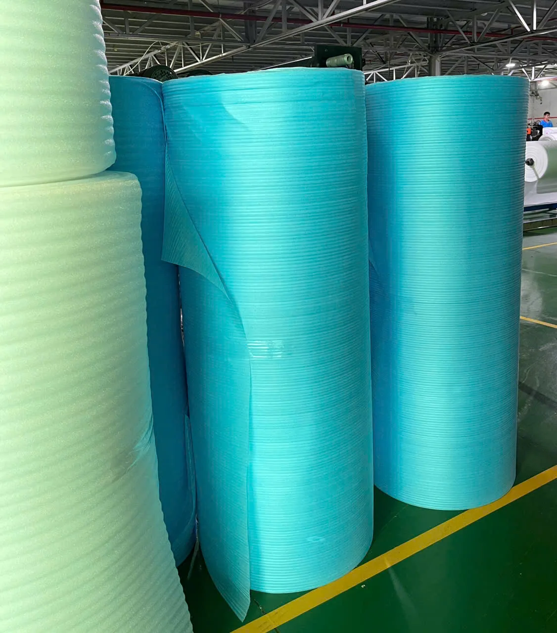 Màng Xốp PE Foam Chống Tĩnh Điện ESD Màu Xanh thumbnail 3